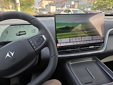 5 100 17: Dongfeng : 2026 г., 1.5 л, Электромобиль, Внедорожник — 8