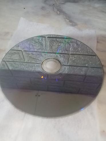 ps1 disk: Cuzi ciziqlari var qtulari yoxdur işləyir — 2