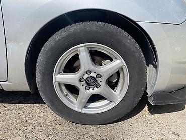 Шины и диски: Б/у Колесо Toyota 195 / 65 / R 15, 5 Болтов — 1