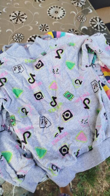 Duksevi: H&M, 104-110 — 27