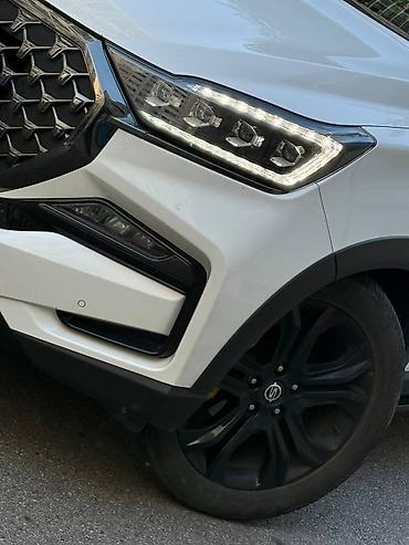 kıa sorento: Ssangyong Rexton: 2021 г., Внедорожник — 4