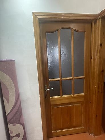 Qapılar və aksessuarlar: Məhsul: Taxta daxili qapılar dəsti Təsvir: - Klassik dizayna malik — 4