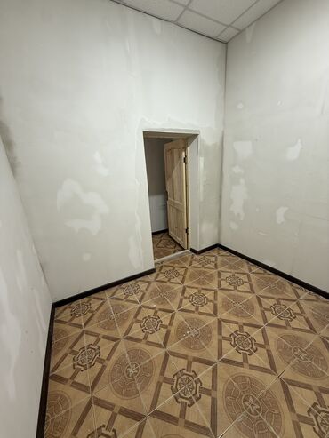 Другая коммерческая недвижимость: Кабинет - 7м2 Отлично подойдет как офис для начинающих — 9