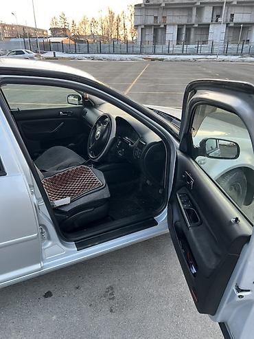 Volkswagen: Volkswagen Golf: 2003 г., 1.6 л, Автомат, Бензин, Хэтчбэк — 3