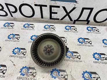 Другие детали вентиляции, охлаждения и отопления: Моторчик печки (отопителя) Mercedes Benz M-Class W163 OM613 2004 — 5