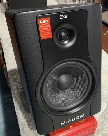 Динамики и музыкальные центры: Продаётся Профессиональный Студийный Монитор 
M-audio BX8 D2