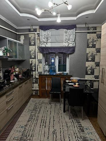 Продажа коттеджей и домов: 6 комнат и более, 284 м², 12 соток, Бишкек, Чон-Арык с. Собственник — 11