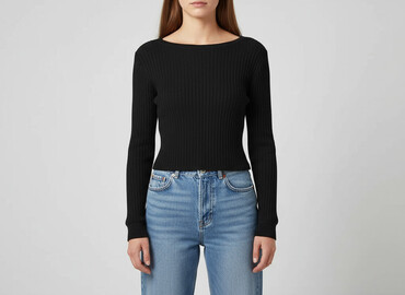 Swetry: Sweter damski, rozmiar S