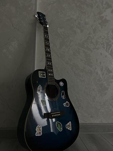 Гитары: Электроакустическая гитара с вырезом (cutaway), цвет – синий градиент — 2