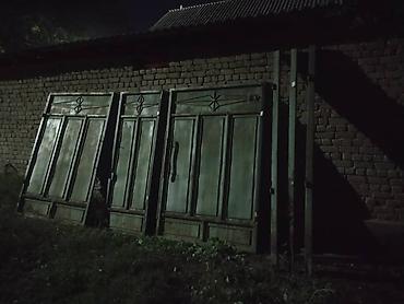 Распашные ворота: Металлические распашные ворота с калиткой - Материал: стальной лист и — 2