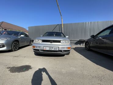 глушитель на пасат б3: Volkswagen Golf: 1994 г., 1.6 л, Механика, Бензин, Хетчбек