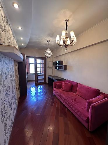 бабек: 3 комнаты, 150 м², Цум Элитка, 8 этаж — 7