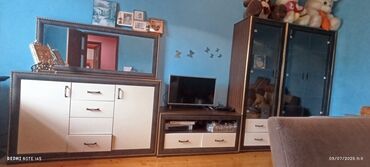 şokolad pastası: İşlənmiş, Komod, TV altlığı, Servant, Kredit yoxdur