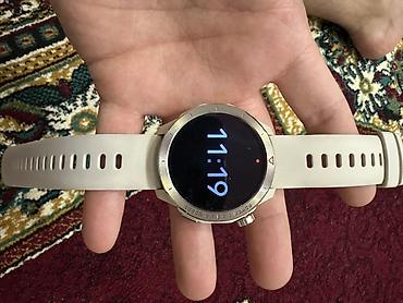 s8 ultra smart watch: Смарт‑часы с круглым сенсорным дисплеем и спортивным дизайном — 2