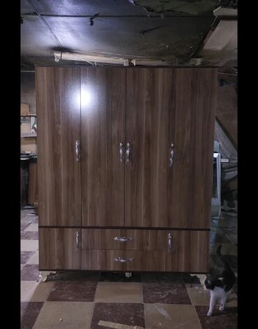 Sifarişlə dolablar: 4Qapi Dolab satılır qiyməti 260Azn ölçü 160*200*45 sifarişlədir — 18