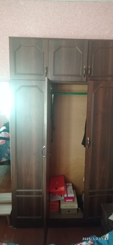 оконные рамы бу: İşlənmiş, Düz dolab, Qarderob, paltar dolabı