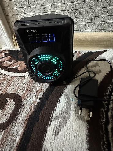 jbl charge 3: ML-1325 portativ akustik kolonka - İşıqlı dinamik: Ön paneldə rəng — 5
