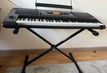 пианино талас: Синтезатор korg EK-50 Продаю синтезатор вместе со стойкой. Состояние