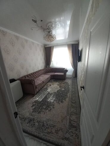 продаю квартиру в аламедин 1: 2 комнаты, 42 м², Малосемейка, 3 этаж, Косметический ремонт
