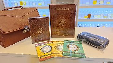 triko dest: Ağ rəngli, qara çexollu, qələm formalı rəqəmsal Quran oxuyucusu — 1