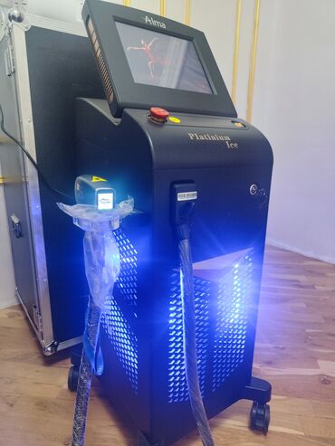 Mikrofonlar: Baki dəyəri 30.000azn lazer 16.000azn satışda 1200w qol gücü 12 bar