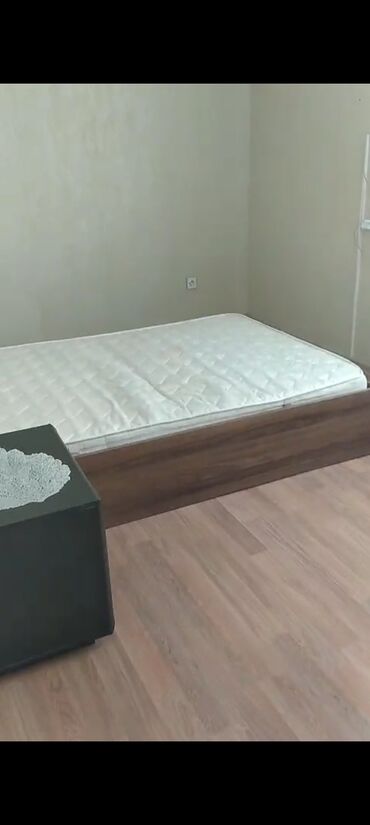 аренда дома на длительный срок: 3 otağlı əşyalıdı yenidi hələ yaşayış olmayıb evin videosu da var