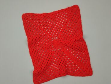 Tekstylia: Serwetka 47 x 40, kolor - Czerwony, stan - Idealny