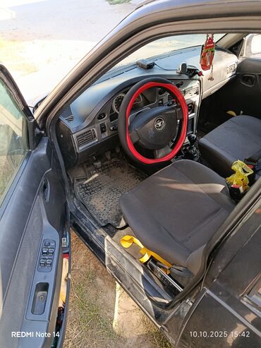 обмен машинами ключ в ключ: Chevrolet Lacetti: 2010 г., 1.5 л, Механика, Бензин, Седан