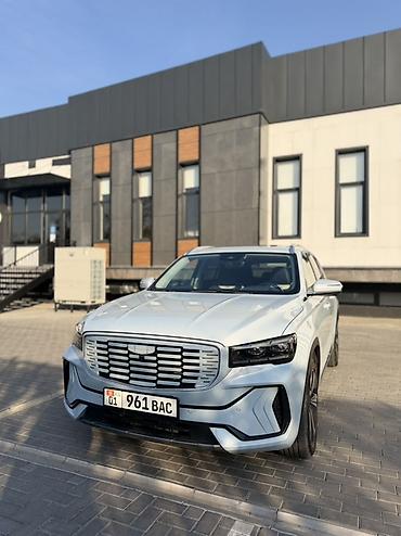 byd e2 2022: Geely Monjaro: 2022 г., 2 л, Автомат, Гибрид, Кроссовер — 1