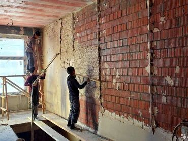 Штукатурка, шпаклевка: Штукатурка стен, Штукатурка потолков, Шпаклевка стен Больше 6 лет опыта — 4