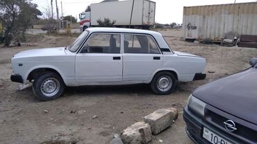 VAZ (LADA): VAZ (LADA) 2107: 1.6 l | 1983 il 100000 km Sedan