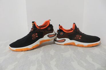 tommy hilfiger нови сад – слике: Trainers, size - 43