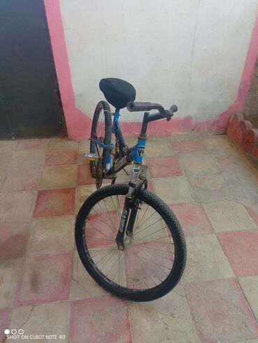 Velosiped ehtiyyat hissələri: İşlənmiş Şəhər velosipedi Rambo, 24", sürətlərin sayı: 1, Ünvandan götürmə