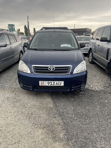 тайота раум 2003: Toyota Avensis Verso: 2003 г., 2 л, Механика, Дизель, Минивэн