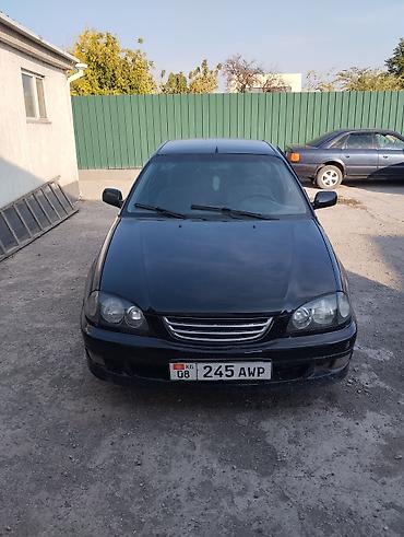 Toyota Avensis: 2001 г., 2 л, Механика, Бензин