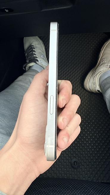 6: IPhone 13, белый цвет срочно - Экран 6.1" Super Retina XDR (OLED) с — 2