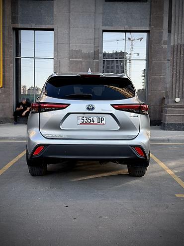 byd e6: Toyota Highlander: 2020 г., 2.5 л, Вариатор, Гибрид, Внедорожник — 5