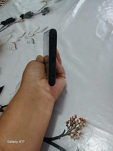 Мобильные телефоны: Samsung Galaxy A17, цвет - Черный, Две SIM карты — 5