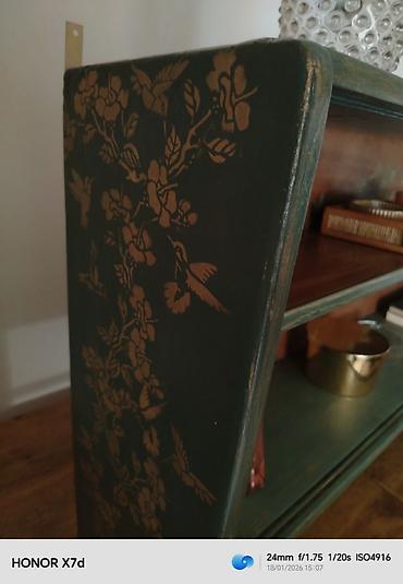 Police: Restaurirana zidna polica od punog drveta – ručno rađena — 5