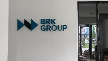 Изготовление рекламных конструкций: | Дорожние указатели, Панели-кронштейны, Билборды, рекламные щиты, | Послепечатная обработка, Ламинация, Монтаж — 23