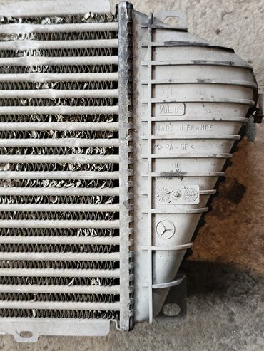 Радиаторы: Интеркулер mercedes-benz sprinter (00-2006г.В.) om611. Оригинал б/у — 12