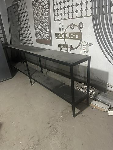 ofis dolablari: Metall çərçivəli uzun iş masası - Material: Qara rəngdə metal karkas — 1