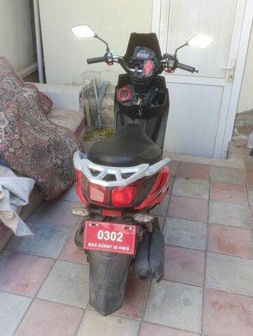 Yağlar və avtokimyəvi maddələr: - FREEDOM 50 sm3, 2024 il, 13000 km