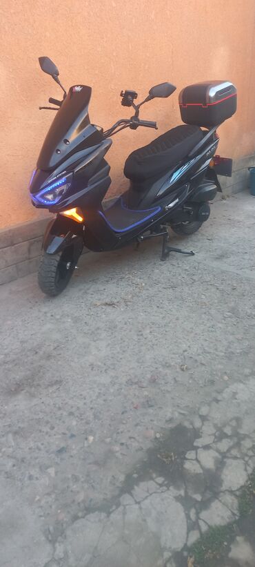 Скутеры: Макси-скутер 150 куб. см, Бензин, Б/у — 8