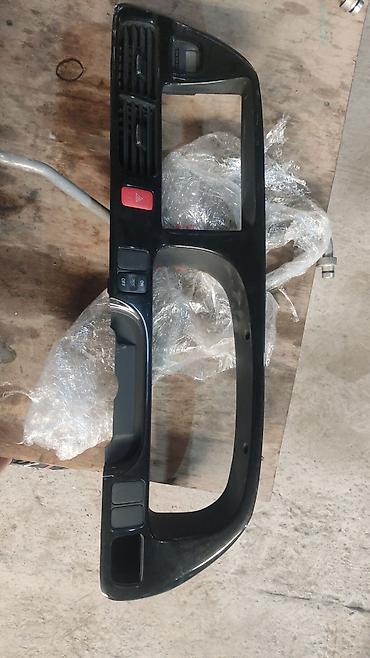 панель одисей: Сenter console Honda 2003 г., Б/у, Оригинал, Япония — 1