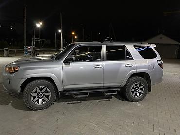off roud: Toyota 4Runner: 2019 г., 4 л, Автомат, Бензин, Внедорожник — 4