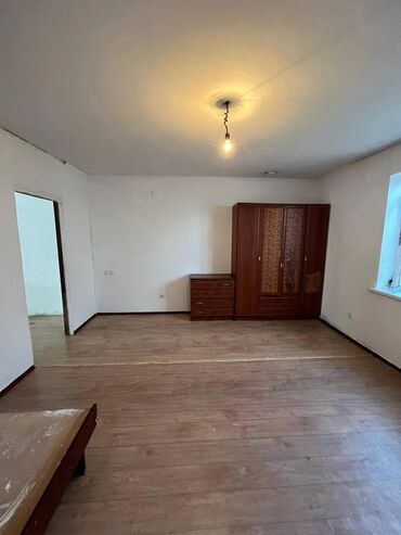 жер сатылат оштон: 30 м², 2 комнаты, Теплый пол, Бронированные двери, Забор, огорожен