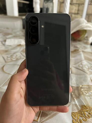 Мобильные телефоны: Samsung Galaxy A56 5G, 128 ГБ, цвет - Черный, С документами — 4