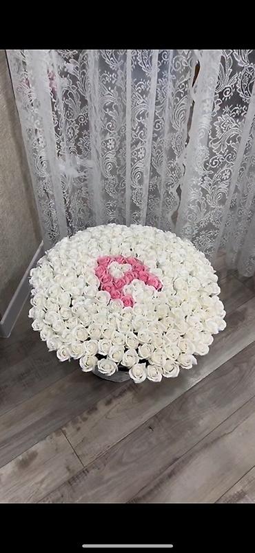 🌹 201 роза — всего 4000 сом! 🤍 Мыльные и тканевые цветы — выглядят at lalafo.kg 🌹 201 роза — всего 4000 сом! 🤍 Мыльные и тканевые цветы — выглядят