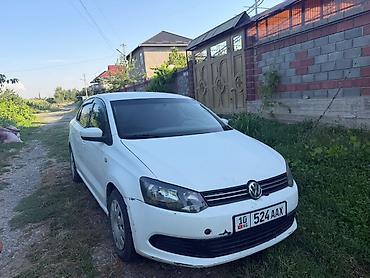 Продажа авто: Volkswagen Polo: 2012 г., 1.6 л, Механика, Бензин, Седан — 1